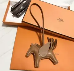 HERMESエルメス⭐︎チャームPM⭐︎ペガサスロデオ⭐︎新品