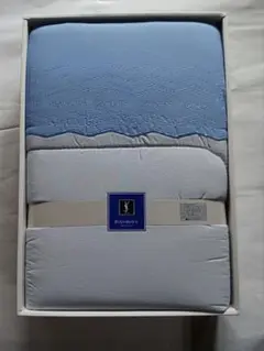 Yves Saint Laurent 掛け布団 140x190cm