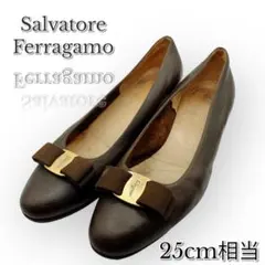 ⭐️未使用近い⭐️ フェラガモパンプス　ベージュ　6 1/2 2025年最新】Yahoo!オークション -フェラガモ 靴 6の中古品