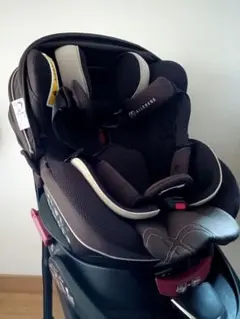 【ホロ未使用】エールベベ　クルット5s グランスネイビー　シートベルト ホロ未使用】エールベベ クルット5s グランスネイビー シートベルト