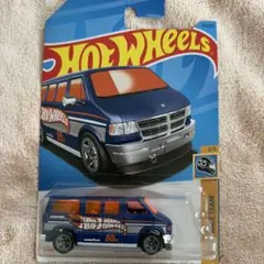 Hot Wheels Dodge Van HW 55 Race Teamのサムネイル