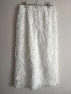 Mila Owenシアーモチーフファブリックストレートスカート