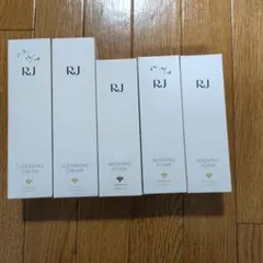 Item thumbnail for item 382d267e-559d-4305-8c36-6e0440675970