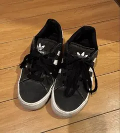 adidas 23センチ