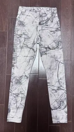 【10/18まで】 Reebok タイツ Sサイズ