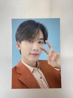 SEVENTEEN トレカ ジョンハン Be the sun フーディー