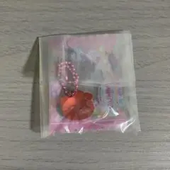 サンリオ　グミチュアチャーム　キティ　キーホルダー