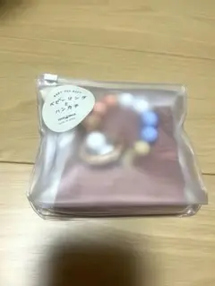 ベビーリングとハンカチ