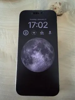 Apple iPhone 15 Pro 本体　256gb ナチュラルチタニウム