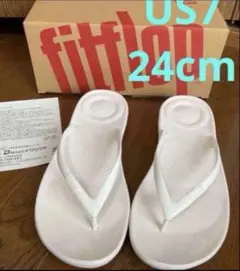 新品✨FITFLOP フィットフロップ　サンダル サイズ　24 US7のサムネイル