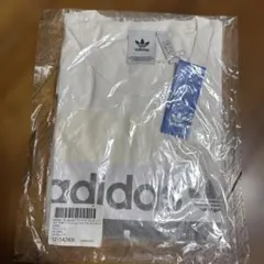 adidas Tシャツ　新品　定価4,490円