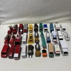 トミカなど　働く車　ミニカー　まとめ売り