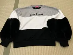 LOVE RABBY トレーナー ファー袖 切り替え グレー ブラックのサムネイル