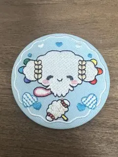 【新品✨】うーぱっち×こぎみゅん 刺繍缶バッチ サンリオ×たまごっち