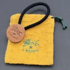 美品 袋付 IL BISONTE イルビゾンテ コンチョ ヘアゴム レザー