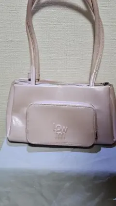 배송비 무료 LOWRYS FARM 4ROOMピンクの可愛い多収納バッグ