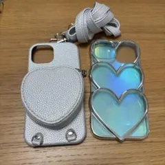 スリーコインズ　iPhone15用ケース