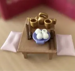 新品プレイモービル アジアンな建物　団子　金の茶器　座布団