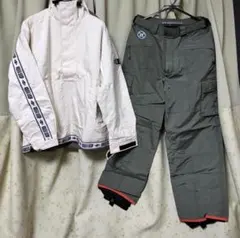 KILLER LOOP スノーウェアセット　Mサイズ