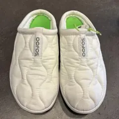新品タグ付き OOFOS スリッポン ホワイト