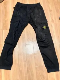 本日限定価格‼️STONE ISLAND ジョガーカーゴパンツW31のサムネイル