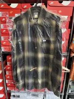 カルトップ　長袖シャツ L 黒とベージュチェック