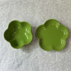 新品未使用】 LE CREUSET / フラワープレート（S）レインボー - メルカリ