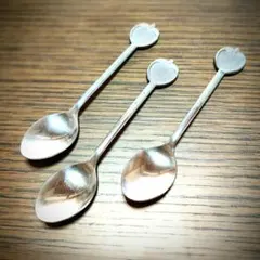 Item thumbnail for item fc82e4b8-e53d-4976-9510-d475225454b5