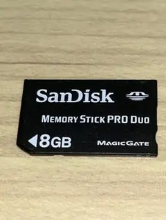送料無料　SanDisk 8GB メモリースティックデュオ PSP