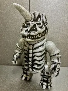 バクラー「スペクトルマン」登場怪獣（マーミット）塗装済完成品