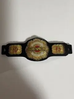 完売品】NJPW チャンピオンベルト ランダムアクリルボールチェーン