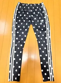 Item thumbnail for item 5bd23bdf-2c2f-4987-98b0-ccb561f75bc7