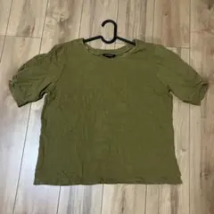 バナナリパプリック　カットソー　Tシャツ　レディース　カーキ　緑色のサムネイル