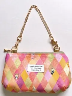 ハンドメイドポーチ　ミニポシェット　ユキエモン　手持ちチェーン付き　ダーツマチ