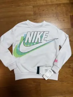 NIKE キッズトレーナー