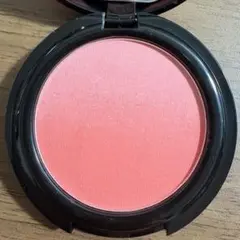 （値下げ）MAYBELLINE MASTER flush キスバイト　チークのサムネイル