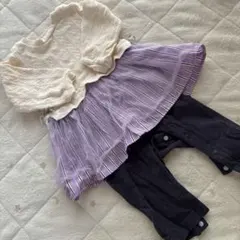 アプレレクール　アイボリーと紫のロンパース