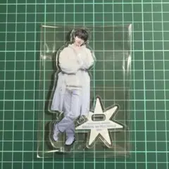 明石陸 SEVENIC アクリルスタンド - メルカリ