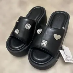 新品未使用♡しまむら　厚底サンダル　L 韓国のサムネイル