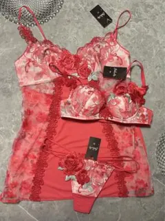 新品・タグ付き　サルート　3点セット　12