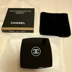 CHANEL ノベルティ　コンパクトミラーのサムネイル