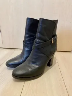 Tory Burch トリーバーチ　バックル付きブラックショートブーツ　38