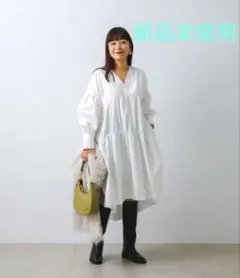 F by ROSSOバックテールボリュームワンピース新品未使用ティアードワンピのサムネイル