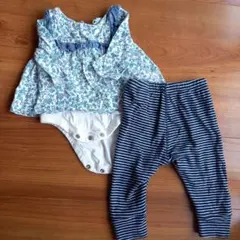 GAP ベビー　花柄ロンパース　0-3month
