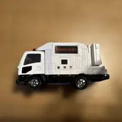 トミカ ISUZU SIGN CAR 28