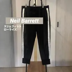 ブラック スラックス