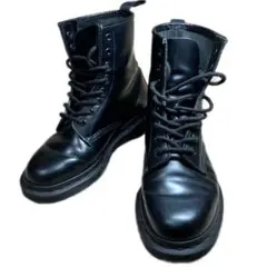 美品　Dr.Martens ドクターマーチン　8ホールBLACK 38 B618