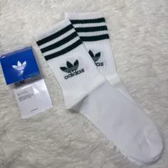 【新品】アディダス　クルーソックス　グリーン3本線　S 22〜24㎝　男女兼用