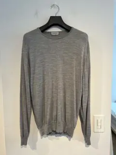 【極美品】JOHN SMEDLEY クルーネックニット グレー Mのサムネイル