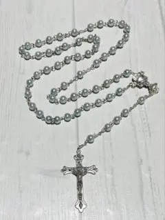 綺麗なロザリオ　●センターメダイ聖杯とパン　●パールブルー珠玉　●初聖体記念